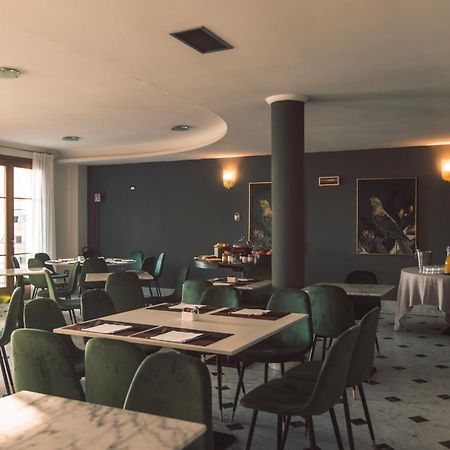 Hotel Villa Maria Au Lac - Estella Hotels Italia 토스콜라노마데노 외부 사진