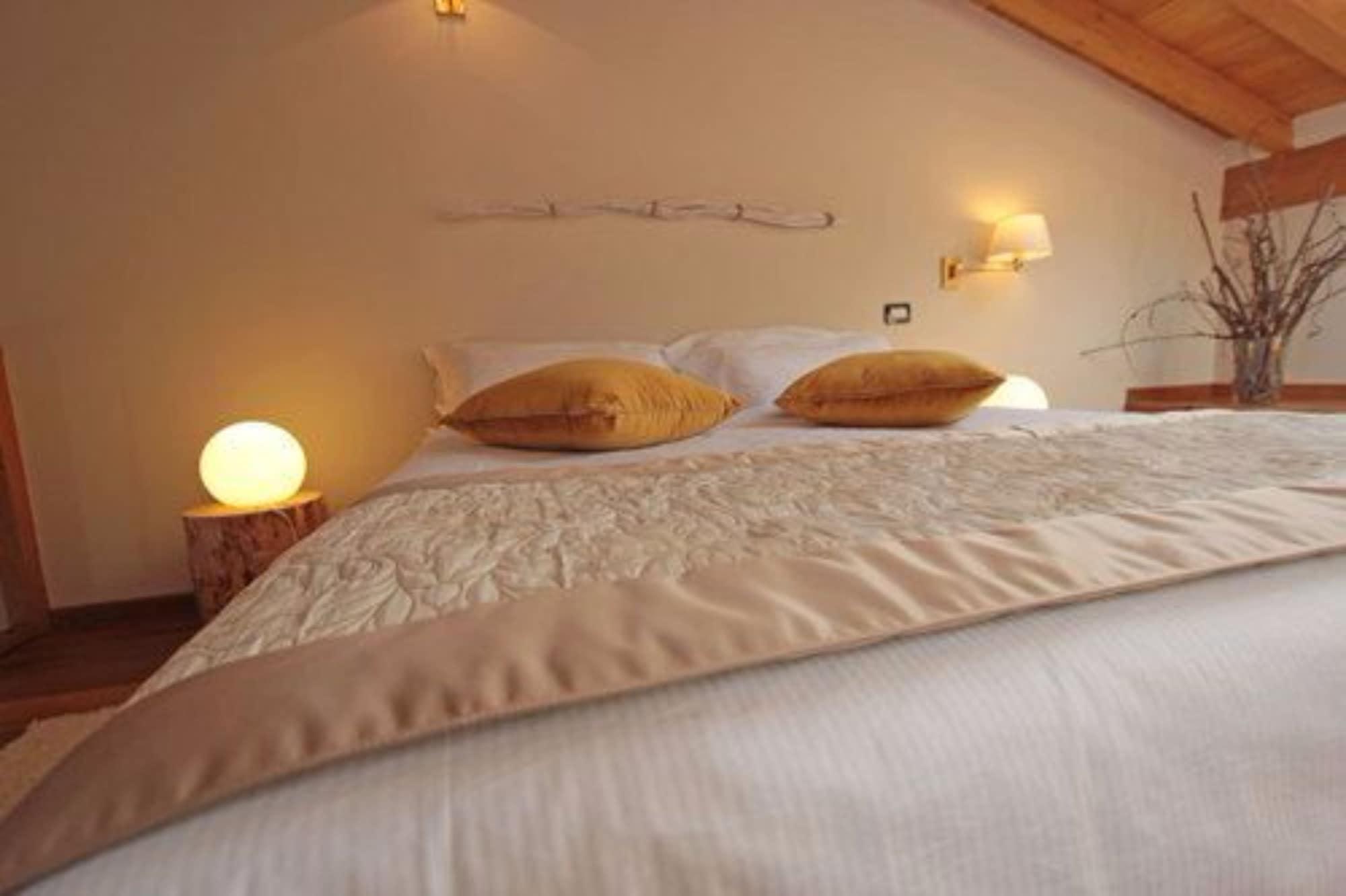 Hotel Villa Maria Au Lac - Estella Hotels Italia 토스콜라노마데노 외부 사진