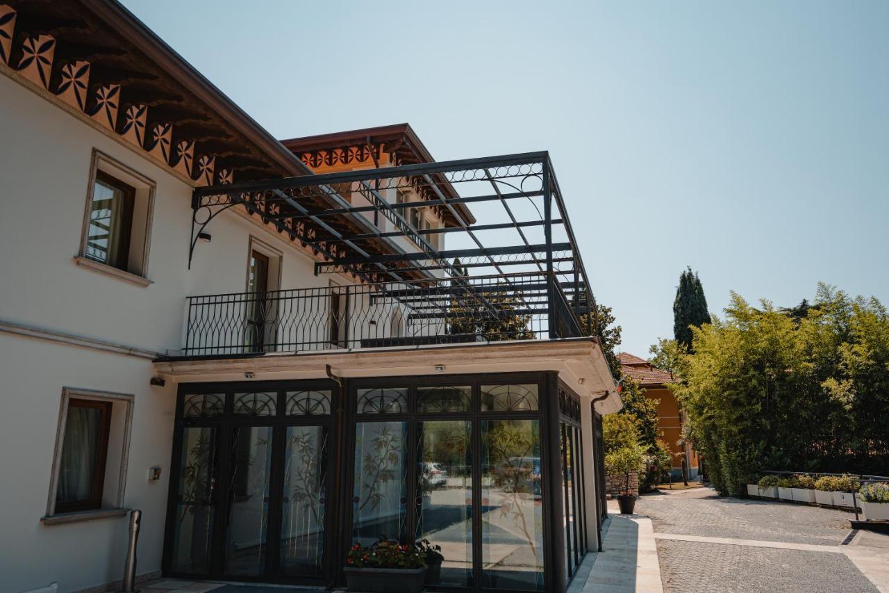 Hotel Villa Maria Au Lac - Estella Hotels Italia 토스콜라노마데노 외부 사진