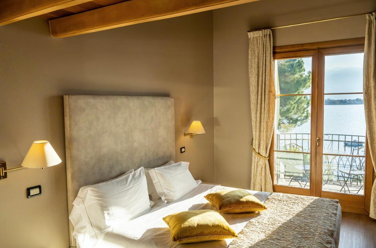 Hotel Villa Maria Au Lac - Estella Hotels Italia 토스콜라노마데노 외부 사진