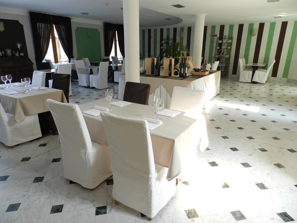 Hotel Villa Maria Au Lac - Estella Hotels Italia 토스콜라노마데노 외부 사진